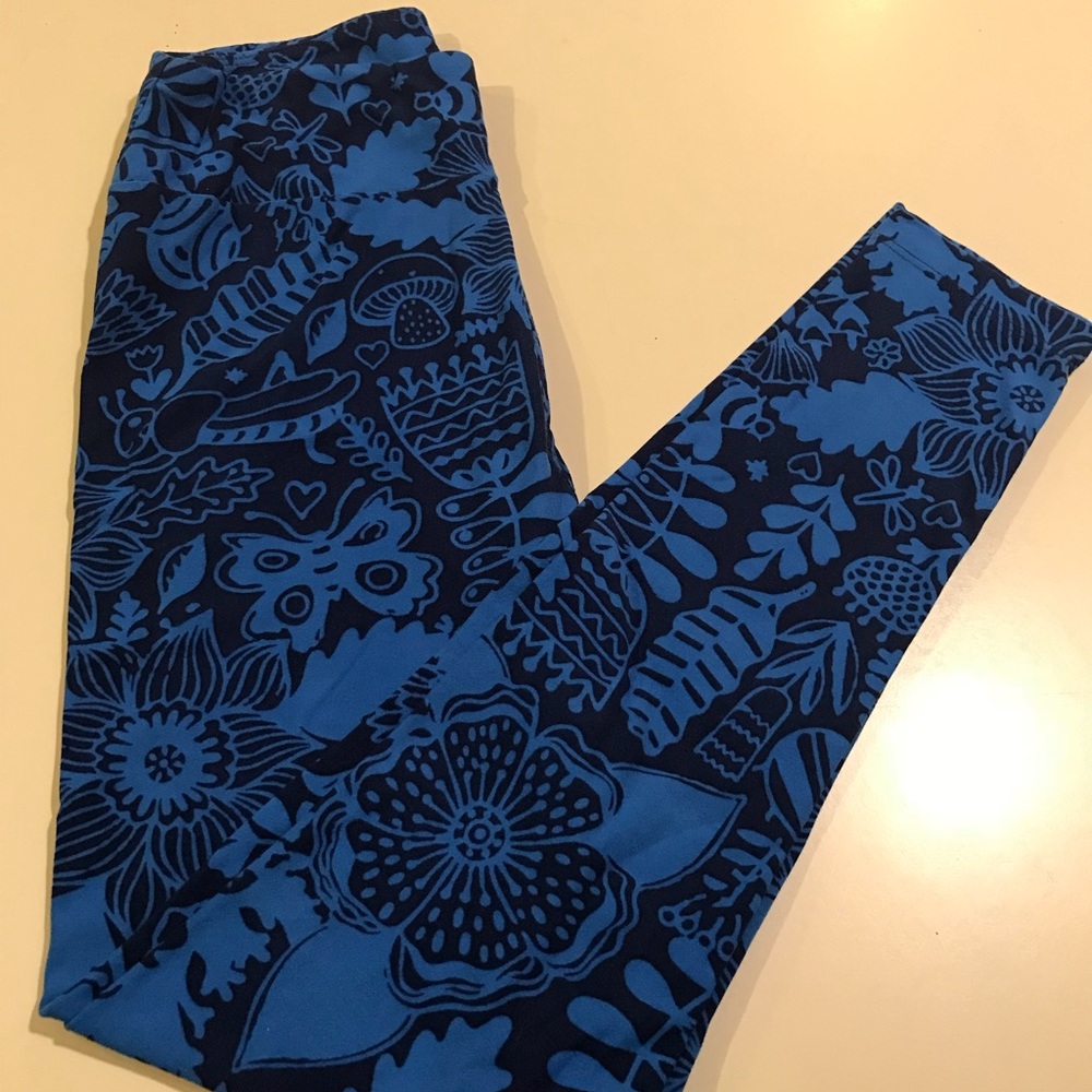 Lularoe Dark Blue Floral Leggings